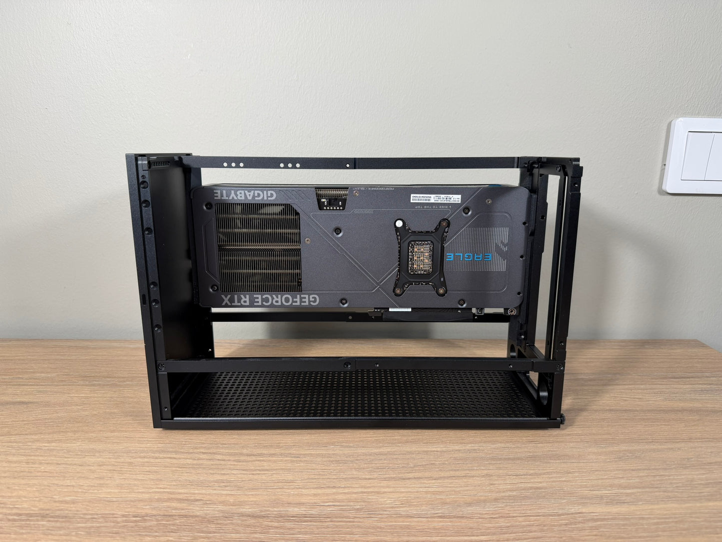 Travel Kit - Gigabyte Eagle 5060 Ti / 5070 / 5070Ti - FormD T1 V2.1 & V2.5
