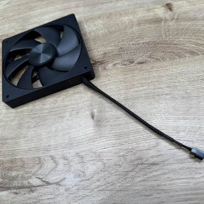 Slim 120mm / 17,5mm thick fan Nvidia style - RTX 5090 case fan design