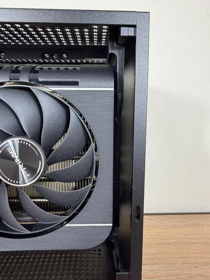 Asus Prime Radeon RX 9070 XT OC - Travel Kit FormD T1 2.1 - Ncase T1 2.5