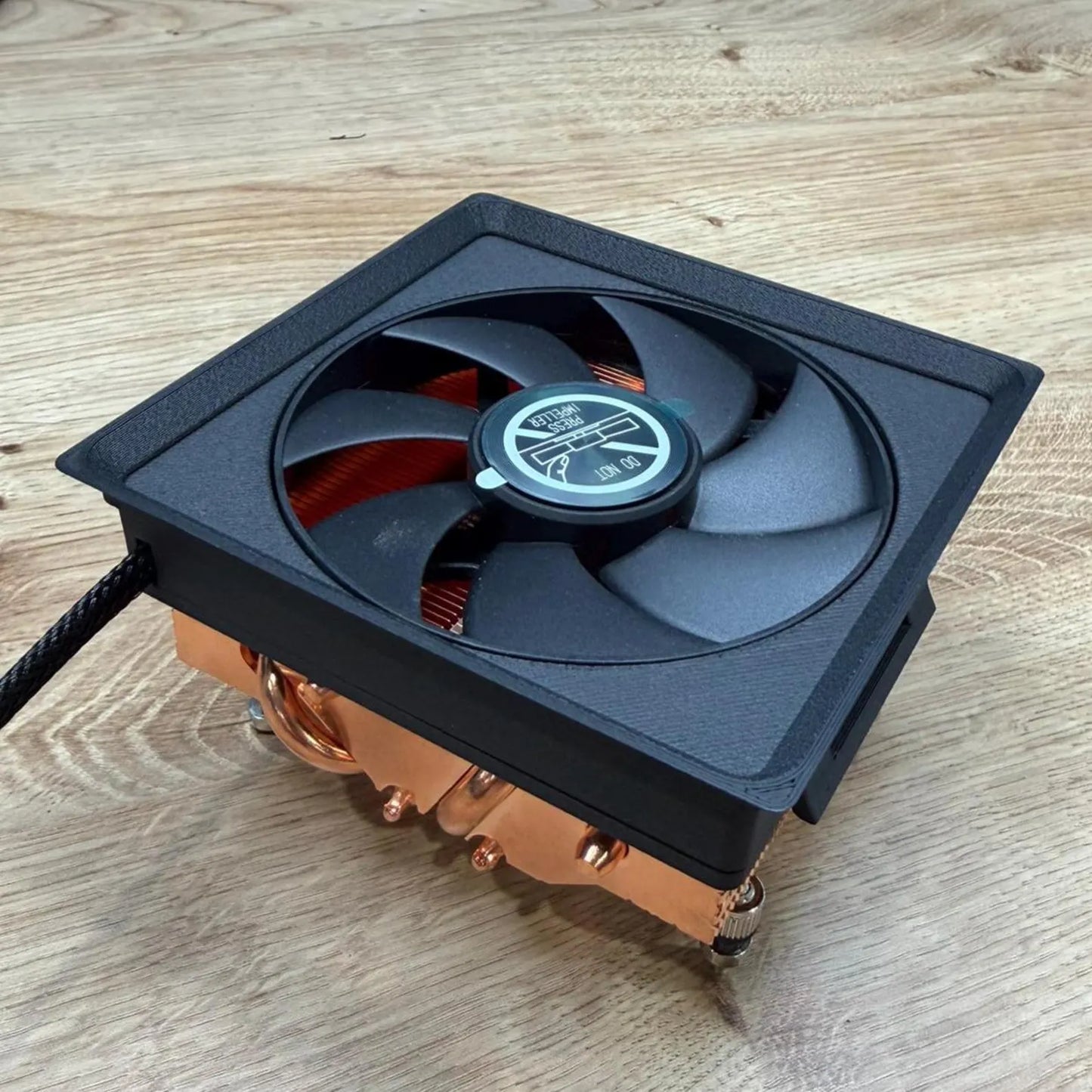 4070 / Nidec 92mm fan Complete fan for AXP90-X47 and AXP90-X53